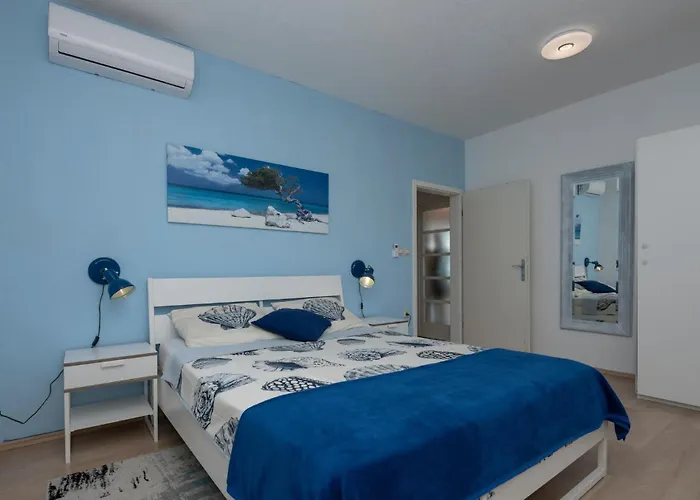 Three-bedroom In 公寓 波达卡
