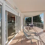 شقة Three-bedroom In *