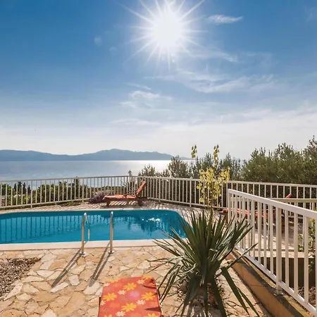Appartamento Three-bedroom In *