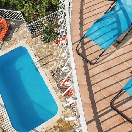 Appartamento Three-bedroom In *