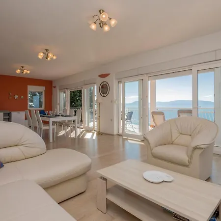 شقة Three-bedroom In بوداكا